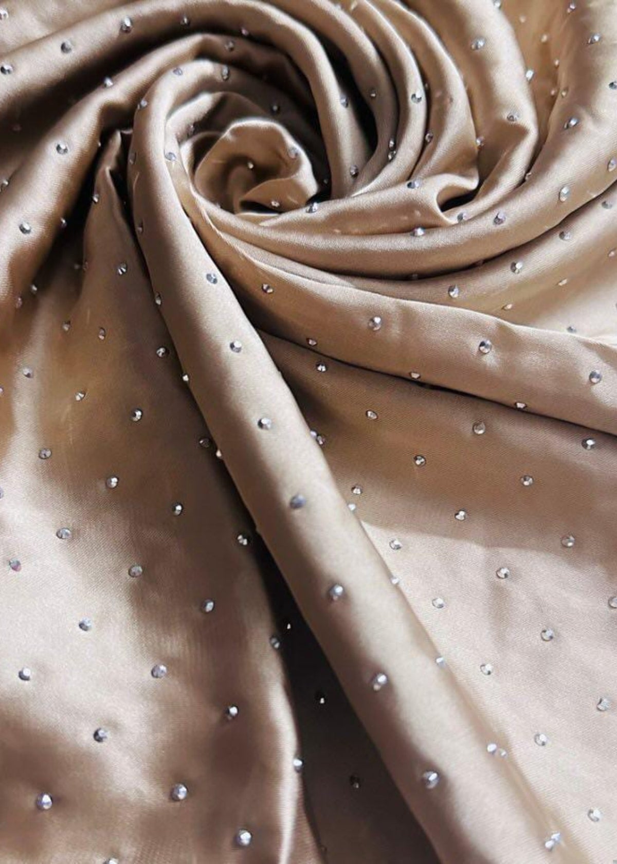 Diamond silk hijab -BROWN