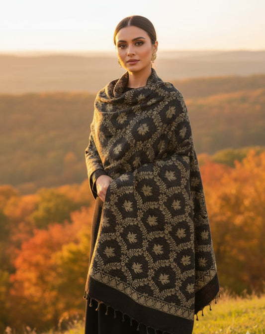 Lux Full Jaal Shawl-Black