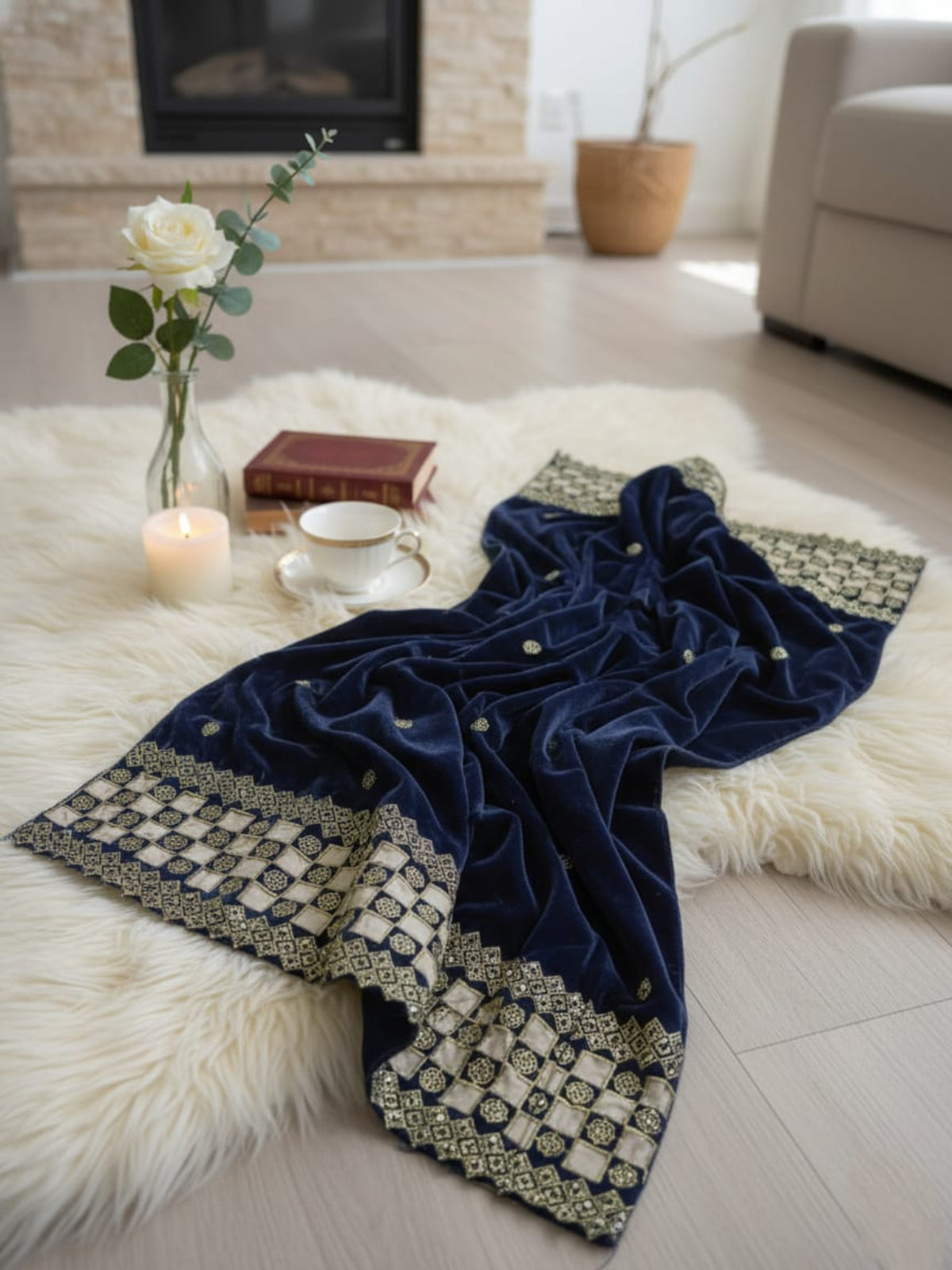 Alamrah luxe Shawl-Navyblue