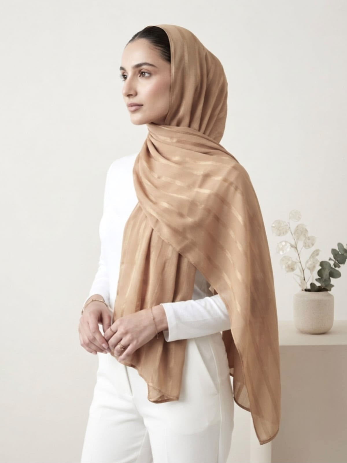 Aura Georgette Hijab-Golden Brown